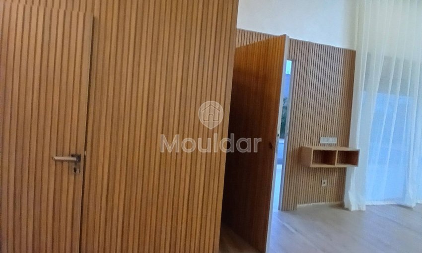 Villa de Luxe à Vendre à Marrakech avec Piscine et Jardin - view 4