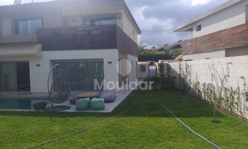 Villa zu Verkaufen in Bouskoura Prestigia
