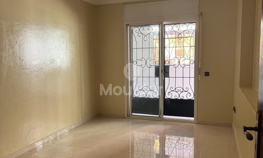 Kenitra'da Kiralık Daire: Merkez, Asansör ve Otopark Dahil - view 3