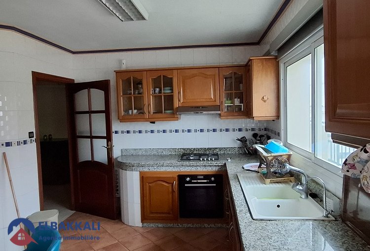 شقة للايجار في طنجة، إبيريا - view 11