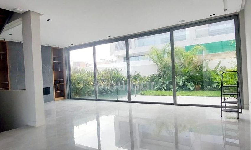 Βίλα προς ενοικίαση στο Καζαμπλάνκα, Αίν Ντιάμπ - view 2