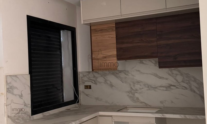 Νέο διαμέρισμα πρώτη γραμμή, θέα στη θάλασσα