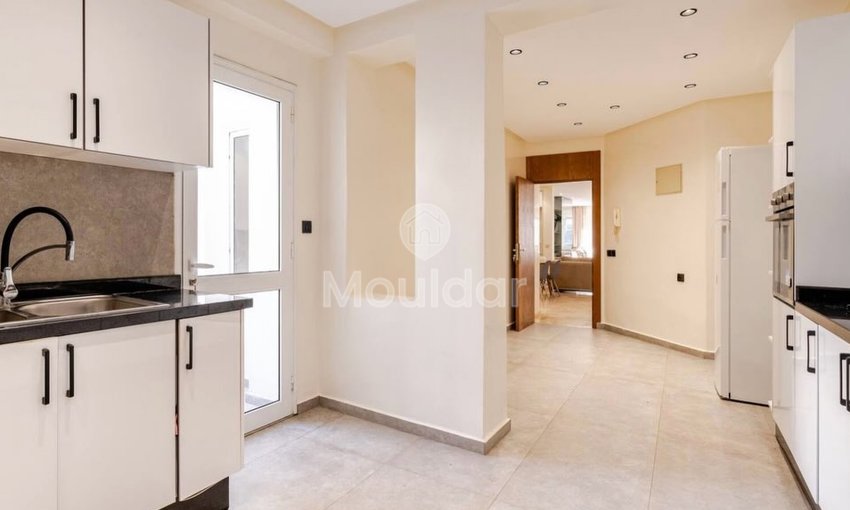 شقة للإيجار في راسين، الدار البيضاء - view 8