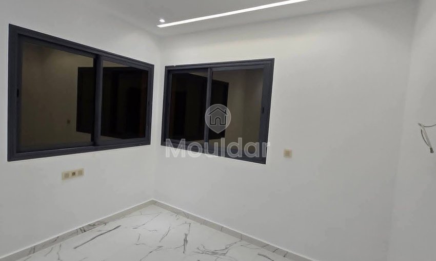 شقة للبيع في مرتيل، رمال - view 2