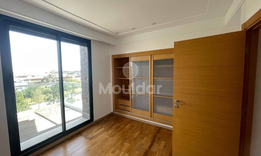 Apartamento en venta en Bouskoura, Ciudad Verde