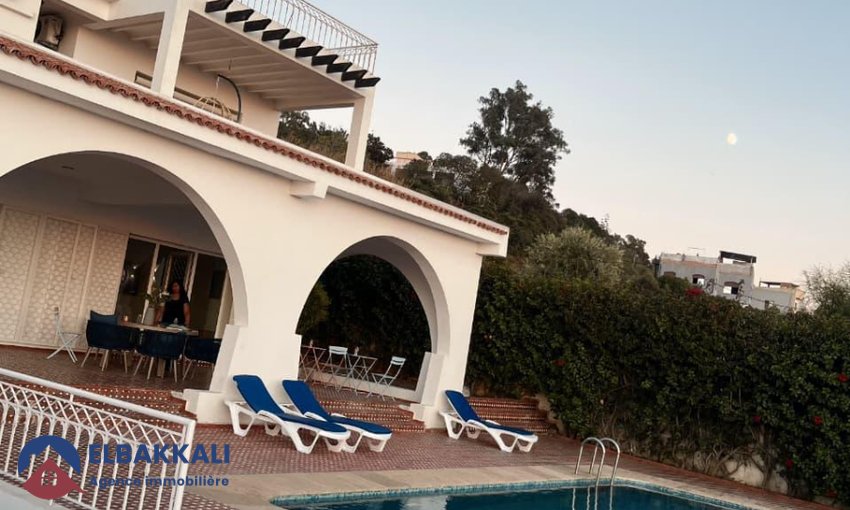 Willa na sprzedaż w Tangerze