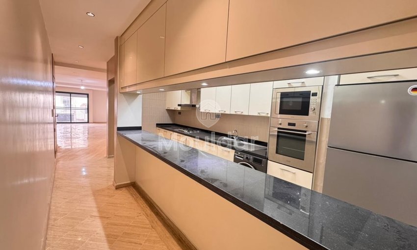 Appartement à louer à Casablanca, Triangle d'Or - view 9