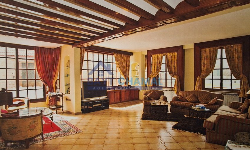 فيلا فخمة مع حمام سباحة مدفأ في إفران - view 6