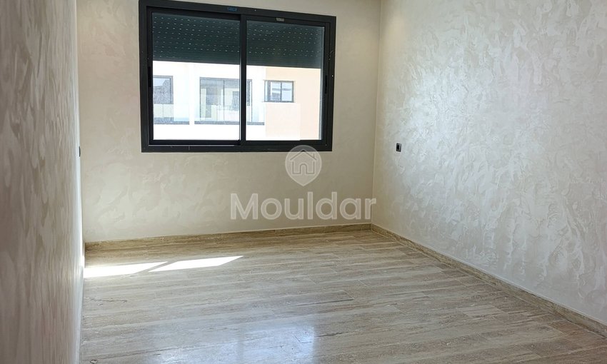 Appartement à louer à Casablanca, Roches Noires
