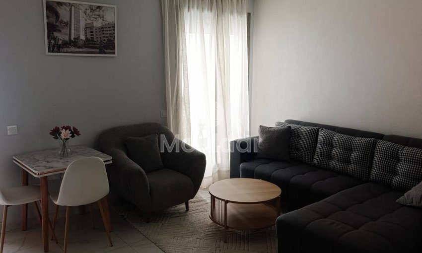 Studio à louer à Casablanca, Roches Noires