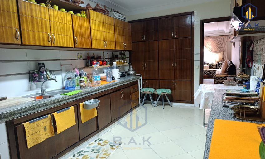 شقة كبيرة للبيع في المدينة العليا - view 9