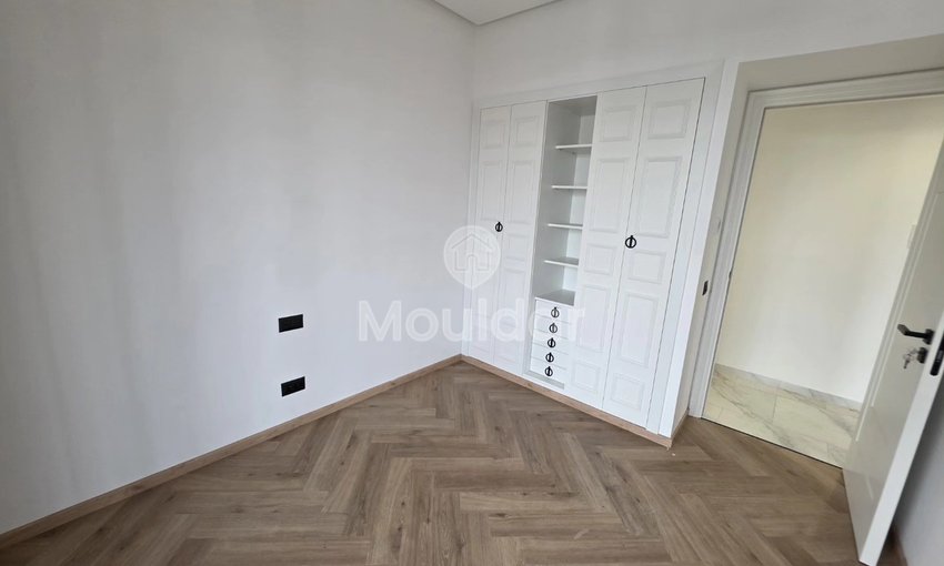 Casablanca, Anfa'da kiralık daire