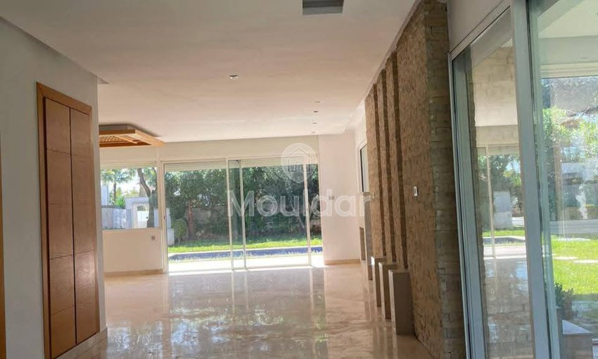 Villa for rent in Bouskoura, Green City - view 17