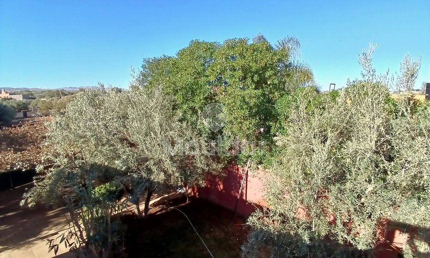 Marrakaş'ta Ourika Yolu üzerinde satılık ev - view 10