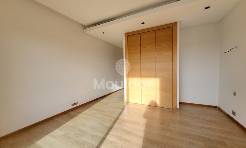 Vila de închiriat în Bouskoura, Orașul Verde - view 18