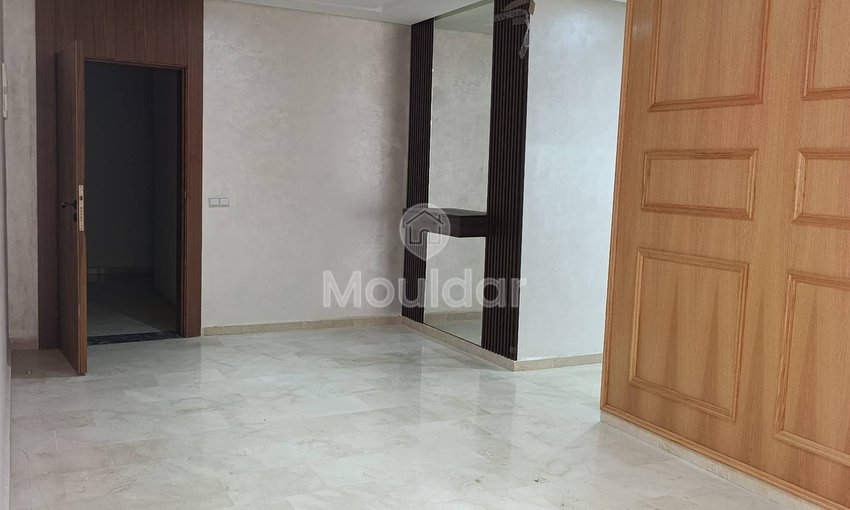 Appartement à vendre à Casablanca, Roches Noires - view 2