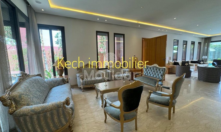 Villa en venta en Marrakech, Ruta de Casablanca - view 2