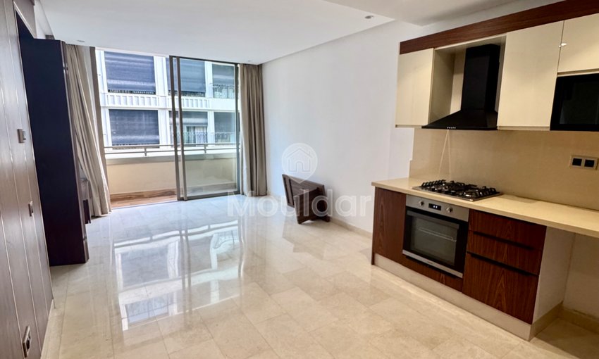 Location studio vide a Quartier les princesse  - view 2