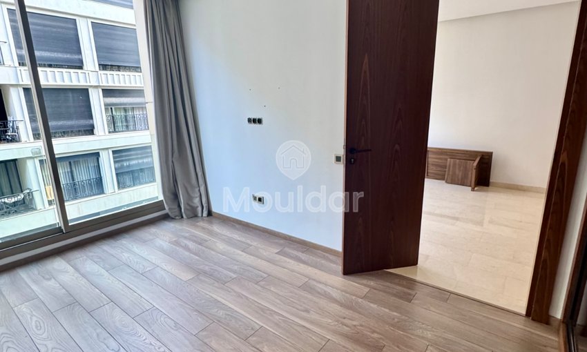 Location studio vide a Quartier les princesse  - view 6