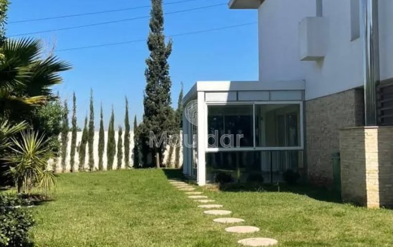Villa for rent in Bouskoura, Green City