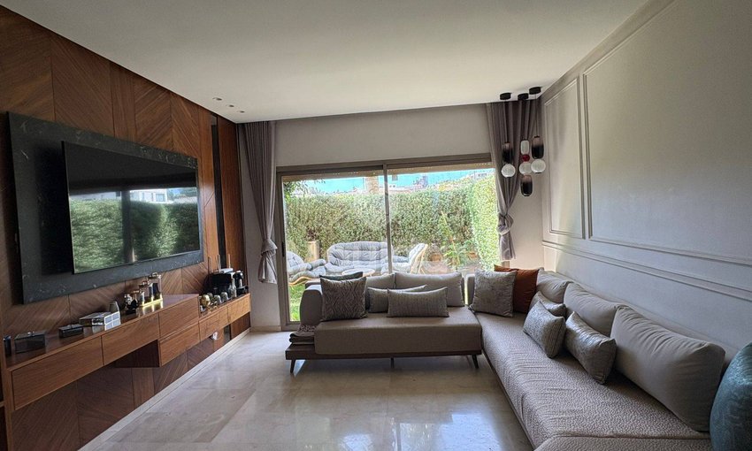 Bouskoura'da, Yeşil Şehir'de satılık daire - view 2