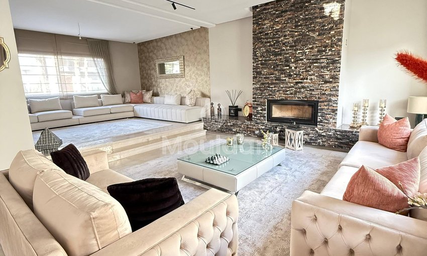 Villa for sale in Bouskoura