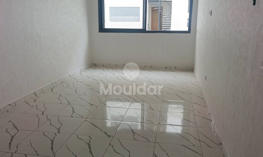 Studio te huur in Casablanca, Roches Noires