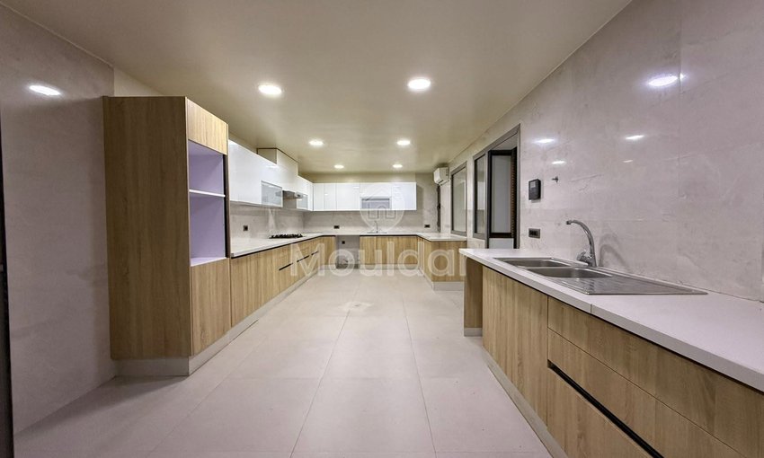 Villa for rent in Casablanca, Aïn Diab - view 30