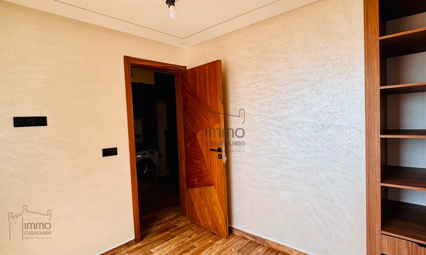 Penthouse apartment with private terrace access - view 16