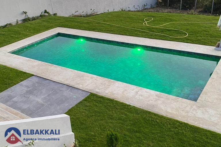 Sea view villa for sale in southern Assilah - view 4