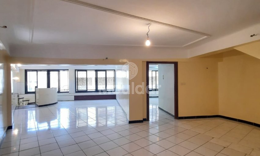 Ufficio in affitto a Bourgogne, Casablanca