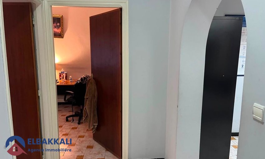 Oficina de 3 habitaciones en venta en el centro de Tánger - view 9