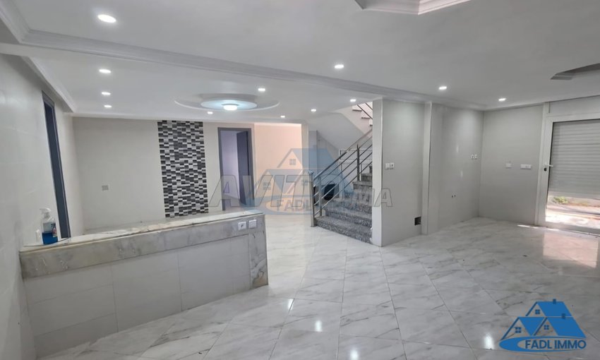 Sale of Villa Banded at ALLIANCE MEHDIA - view 4