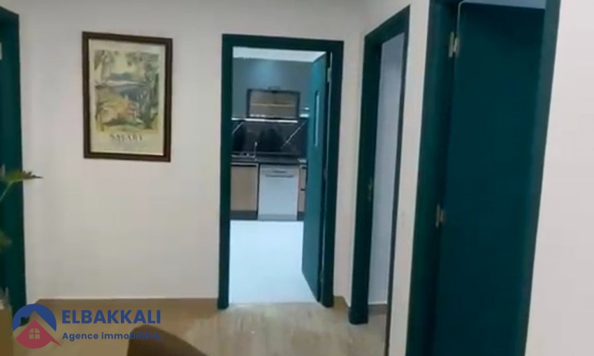 2-slaapkamer appartement te huur op Boulevard Mly Youssef, Tanger - view 3