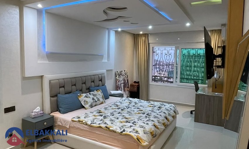 Apartament cu 3 camere de închiriat în centrul orașului Tanger - view 3