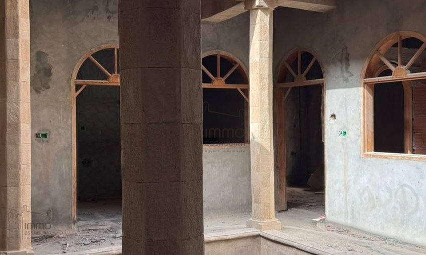 Riad na Sprzedaż z 14 Pokojami w Centrum Essaouira - view 4