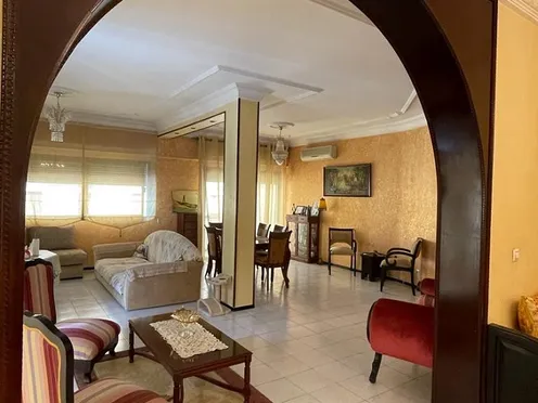 Appartement à vendre avec balcon | Tanger Administratif