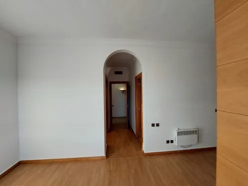 Appartement à louer avec balcon | Tanger Iberie