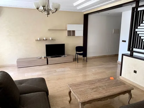 Appartement à louer avec balcon | Tanger Iberie