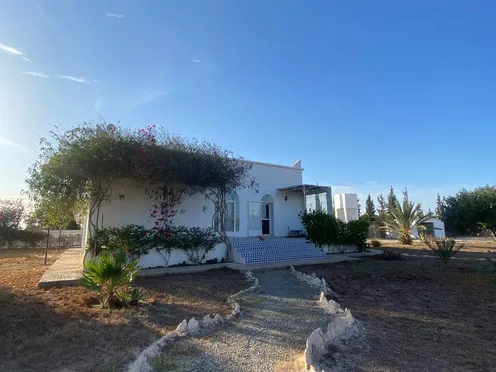 Villa à vendre avec piscine