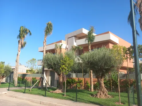 Villa à vendre avec piscine | Marrakech Hay Targa