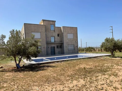 Villa à vendre à Essaouira - Lahrarta, 4 chambres, piscine .