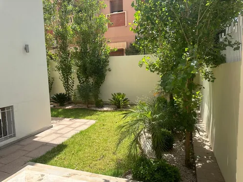 Villa à vendre avec piscine | Marrakech Targa