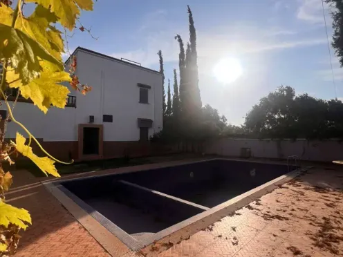 Villa à vendre avec piscine | Essaouira Idaougard