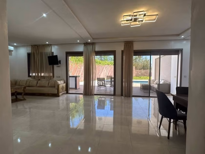 Villa de Rêve à Marrakech : 3 Chambres, 820m² à Saisir