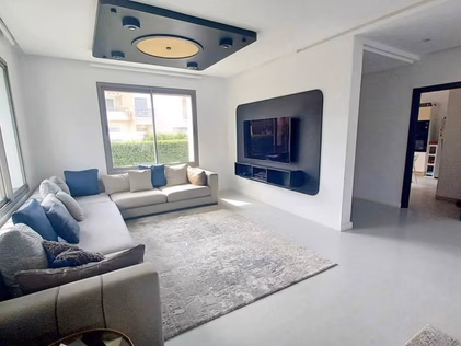 Villa Spacieuse à Dar Bouazza : 5 Chambres à Vendre