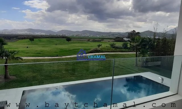 Luxury Villa in Marina Smir: 5 Bedrooms for Sale! — Marina Smir, Ritz Carlton