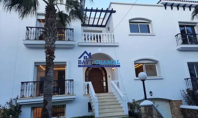 فيلا فسيحة للبيع في طنجة - بوبانا : 4 غرف نوم — طنجة, بوبانة - 13