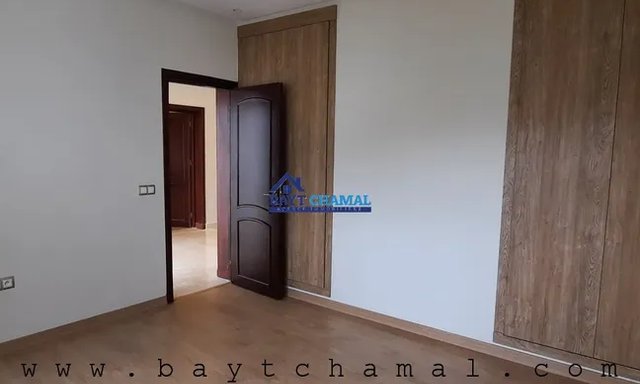 فيلا فسيحة للبيع في طنجة - بوبانا : 4 غرف نوم — طنجة, بوبانة - 8