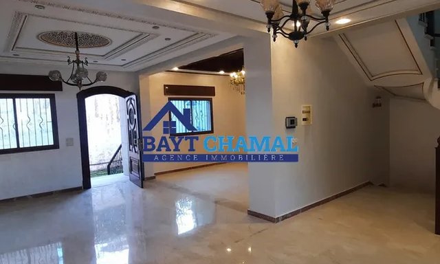 فيلا للبيع في طنجة - بوبانا: مساحة وأناقة — طنجة, بوبانة